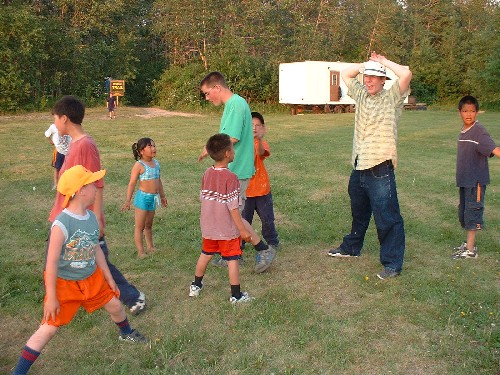 Moosonee children enjoy Scouting games